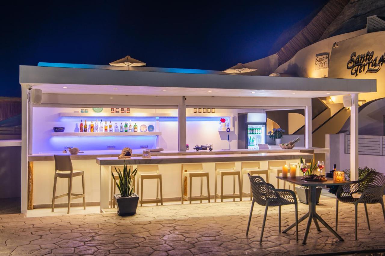 Bed & Breakfast Santoterra Antigua