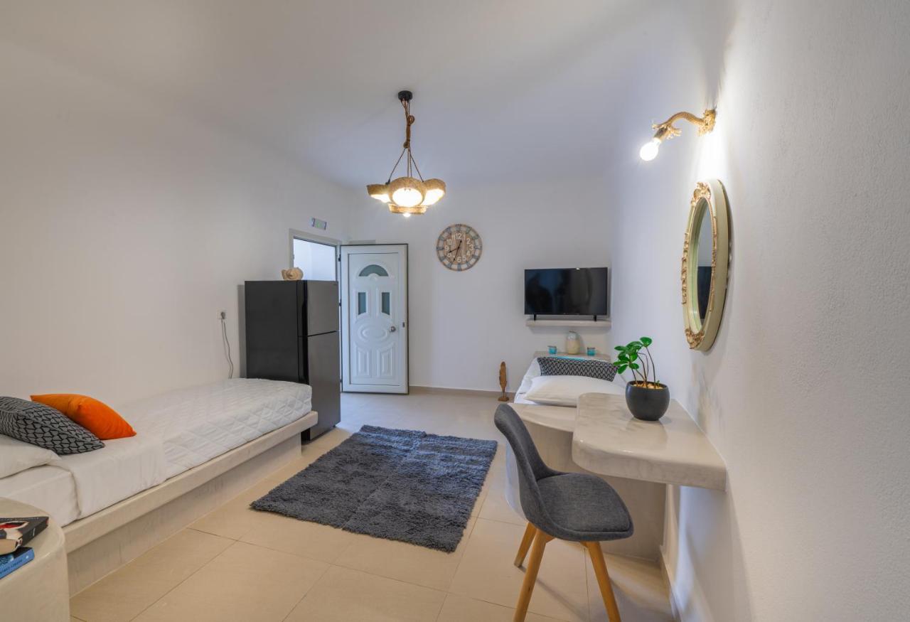 Santoterra Antigua 3* Karterados (Santorini)
